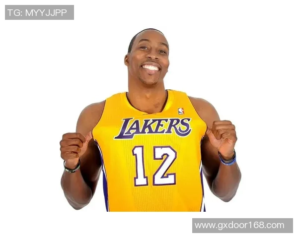 霍华德在魔术对战勇士中狂砍45分展现超强实力